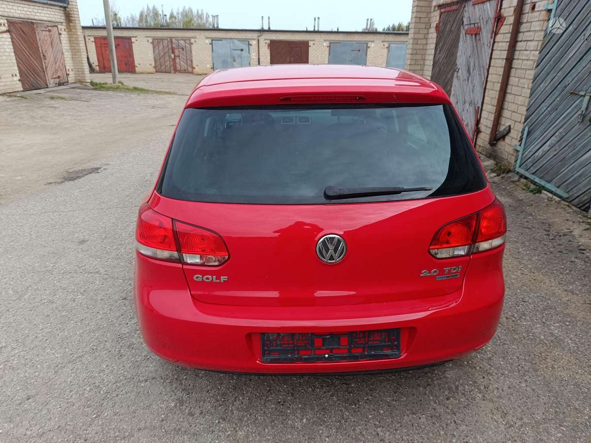 Volkswagen Golf - 3