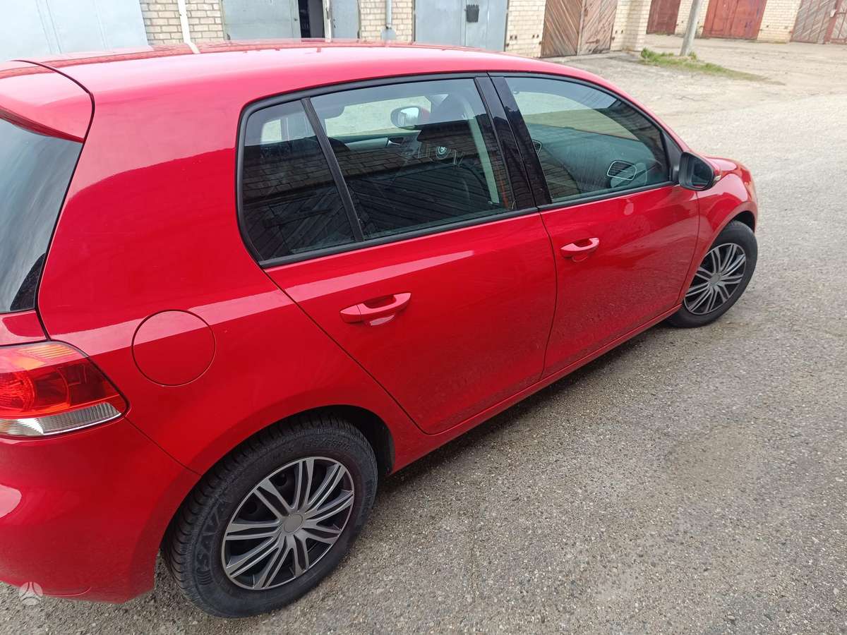 Volkswagen Golf - 4