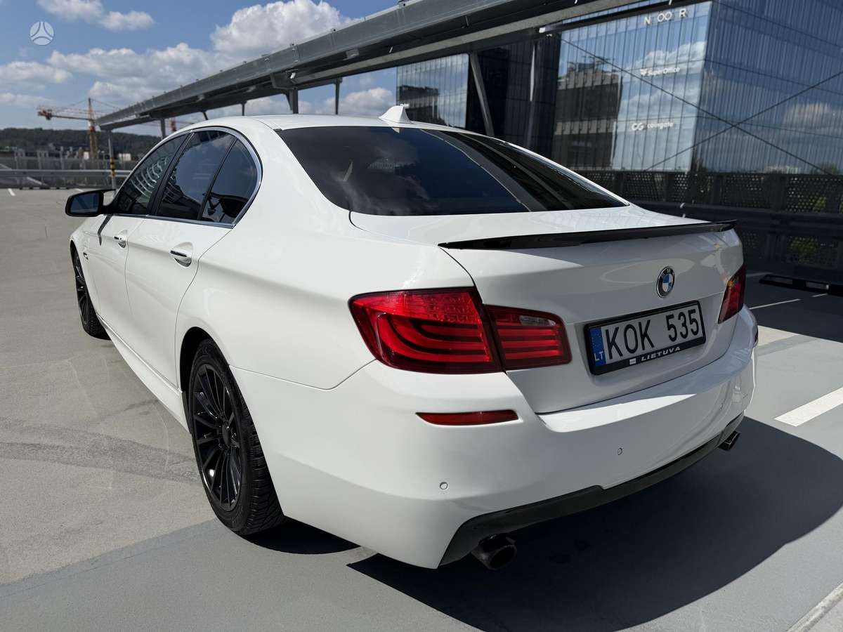 BMW 535, 3.0 l., Седан