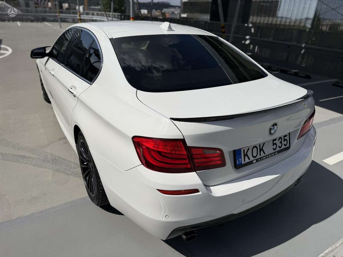 BMW 535, 3.0 l., Седан