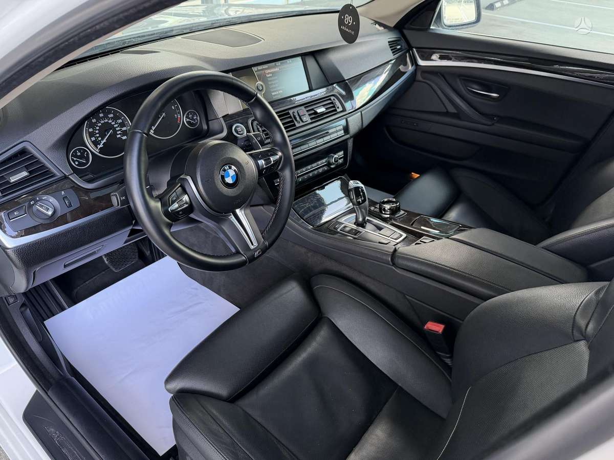 BMW 535, 3.0 l., Седан