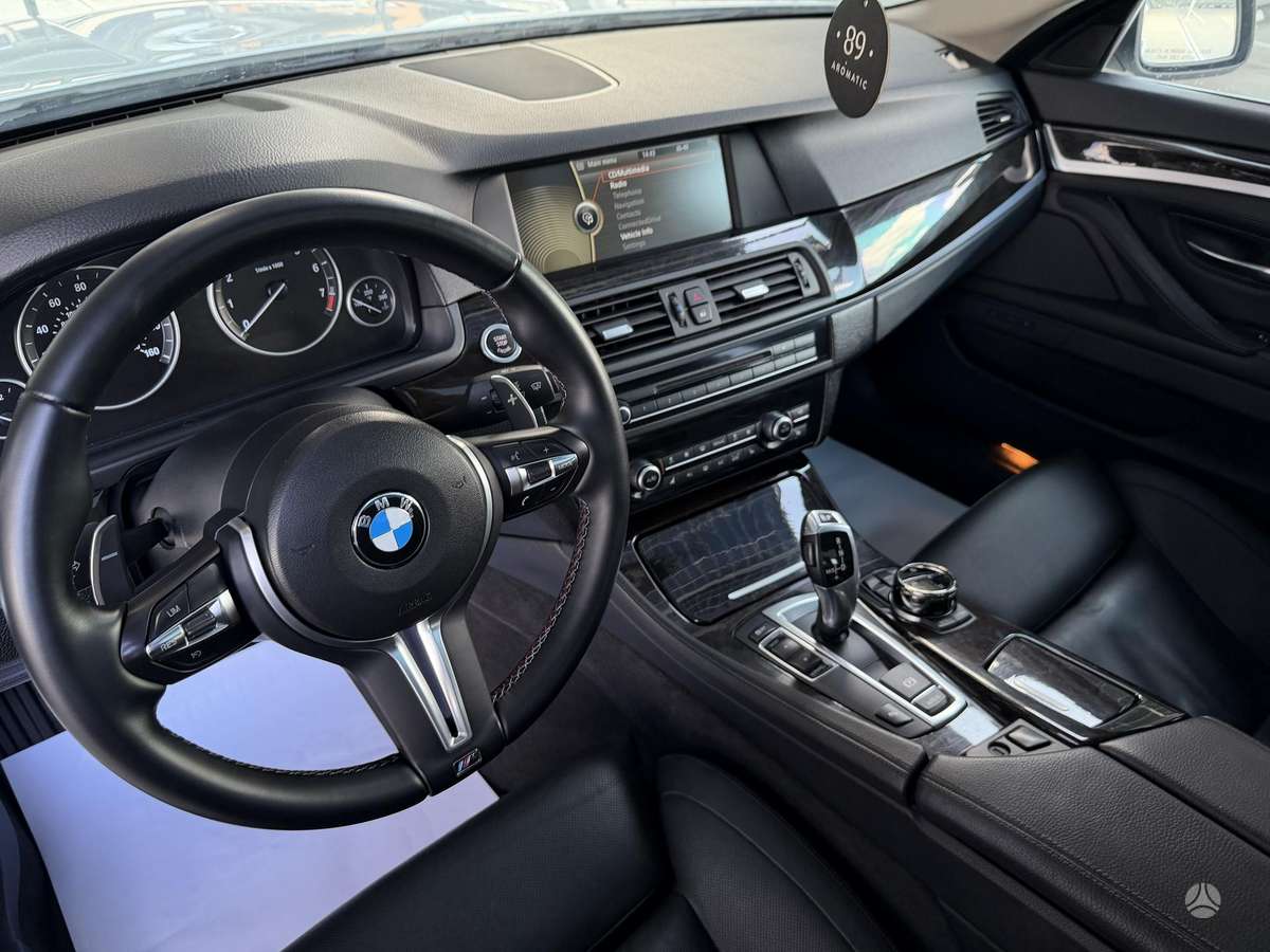 BMW 535, 3.0 l., Седан