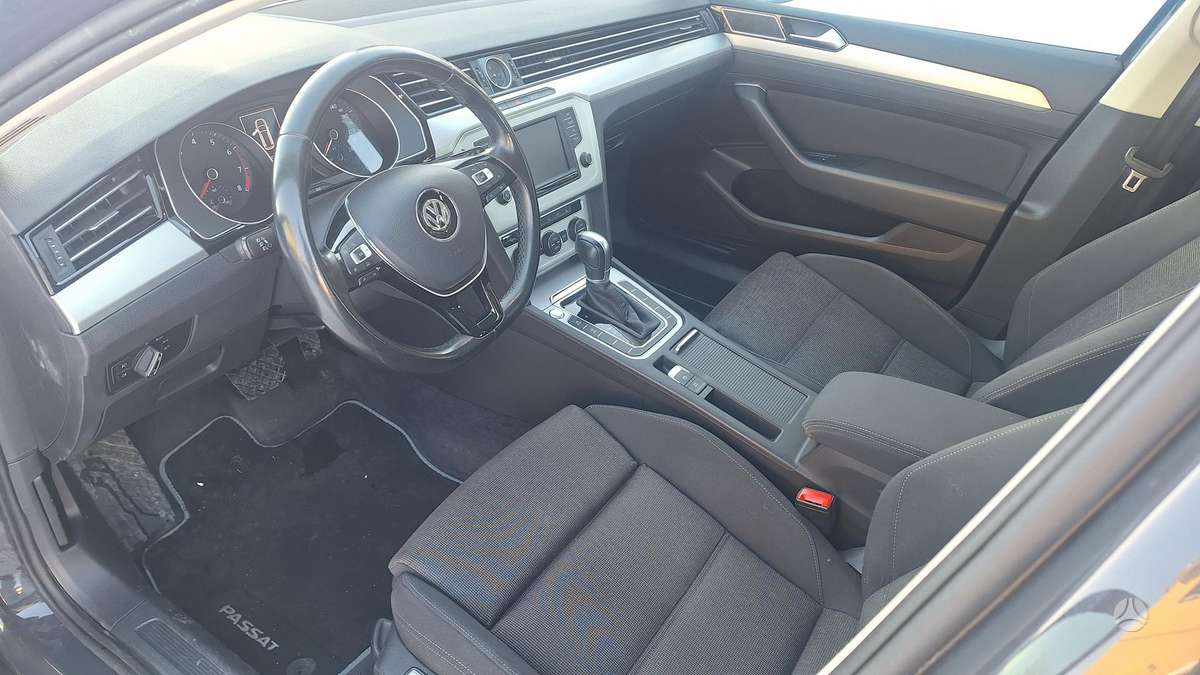 Volkswagen Passat, 1.4 l., Универсал