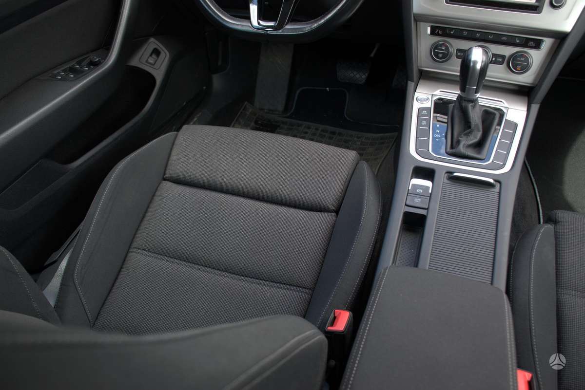 Volkswagen Passat, 1.4 l., Универсал