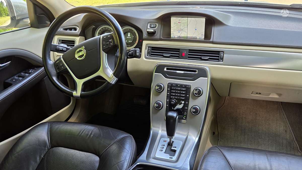 Volvo XC70, 2.4 l., Универсал