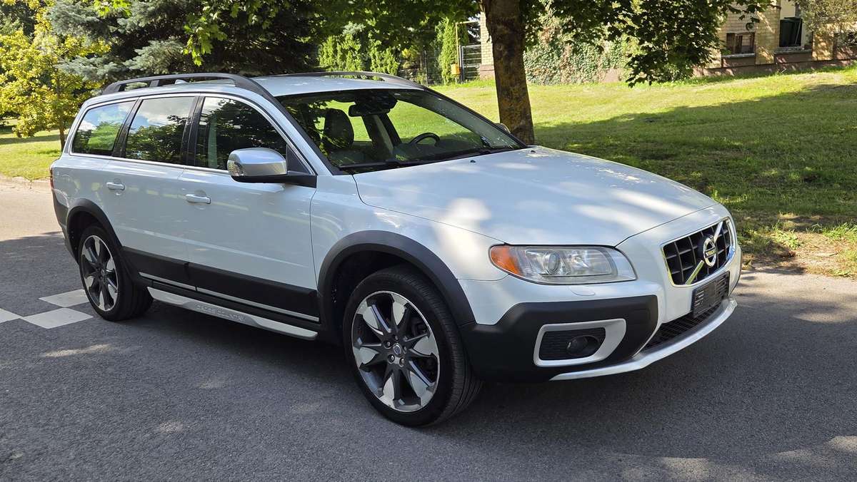 Volvo XC70, 2.4 l., Универсал