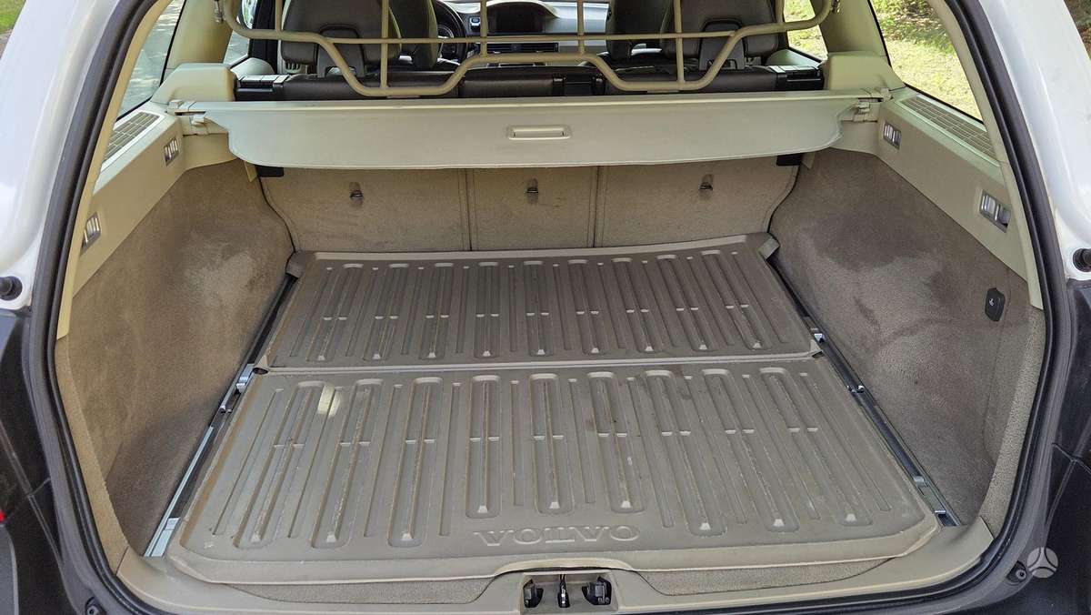 Volvo XC70, 2.4 l., Универсал