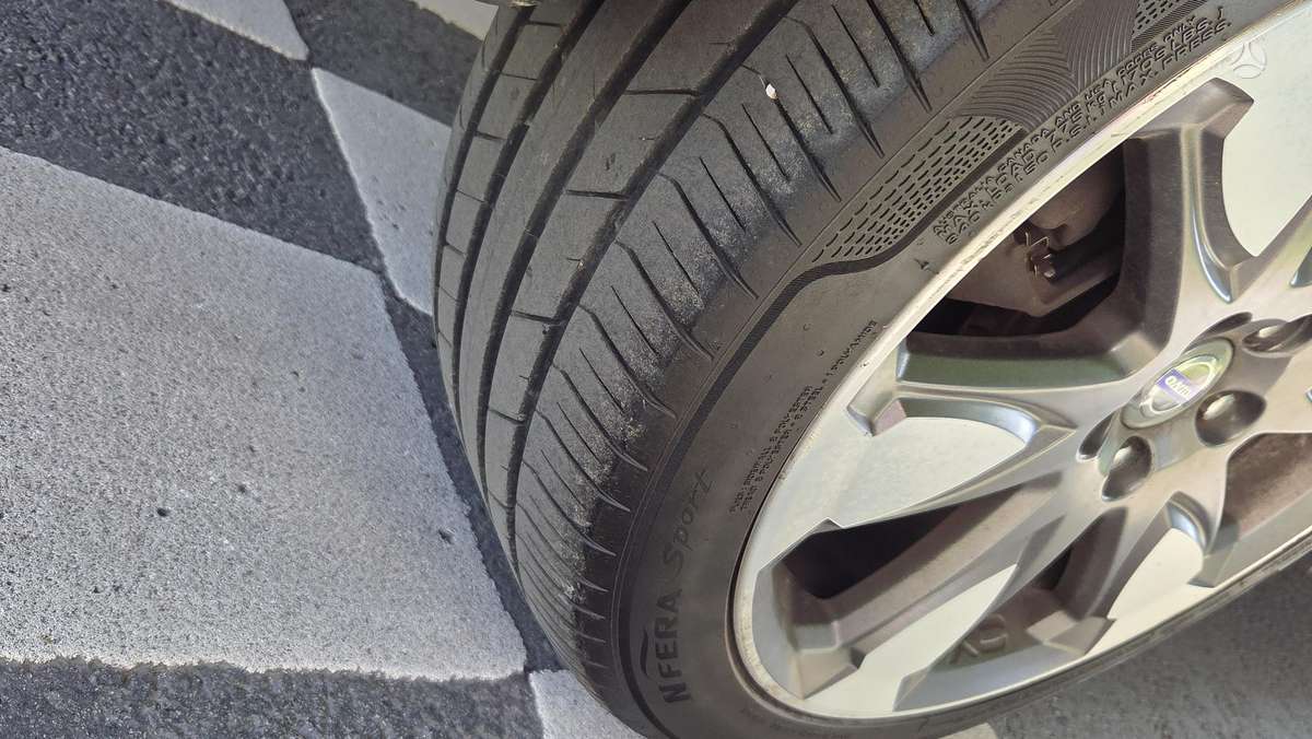 Volvo XC70, 2.4 l., Универсал