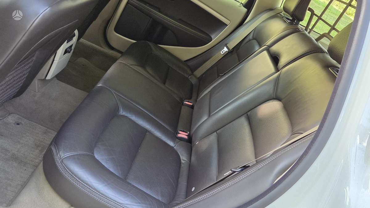 Volvo XC70, 2.4 l., Универсал