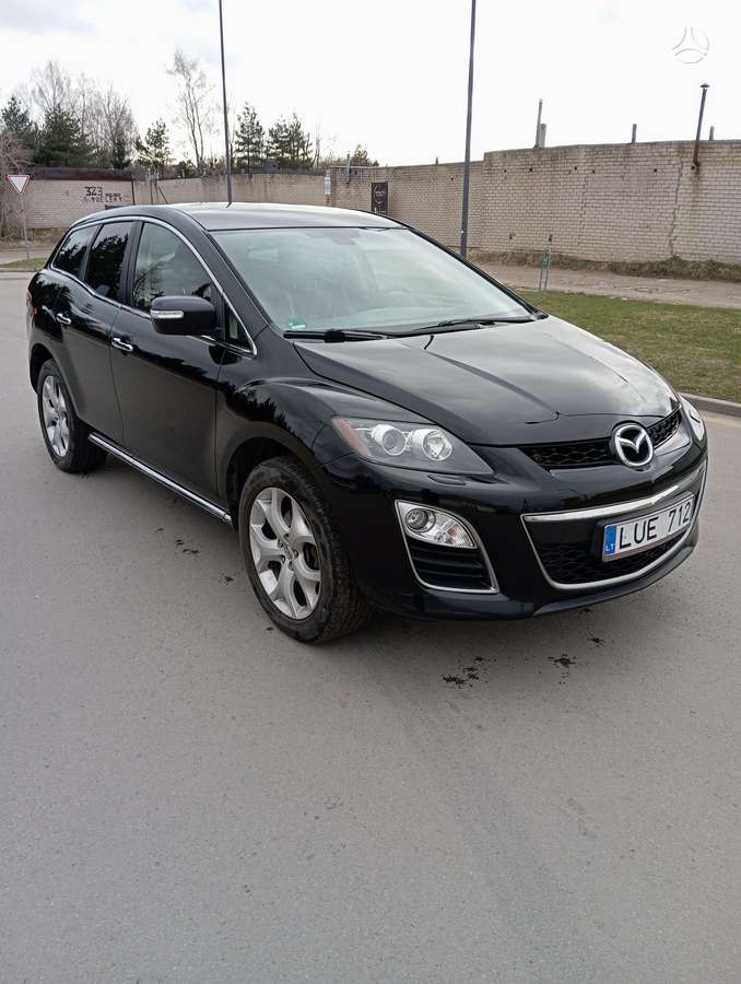 Mazda CX-7, 2.2 l., off-road / crossover
