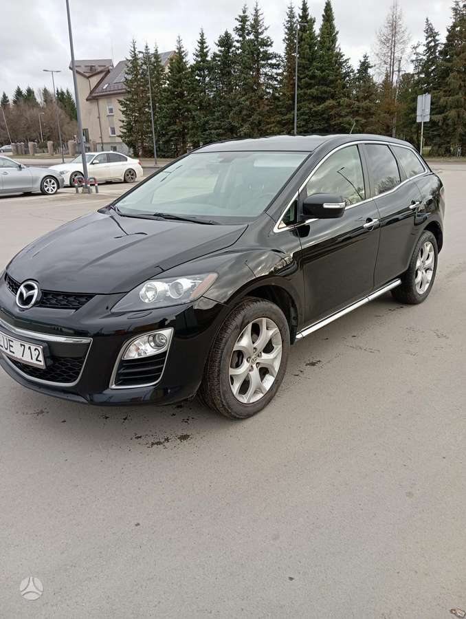Mazda CX-7, 2.2 l., off-road / crossover