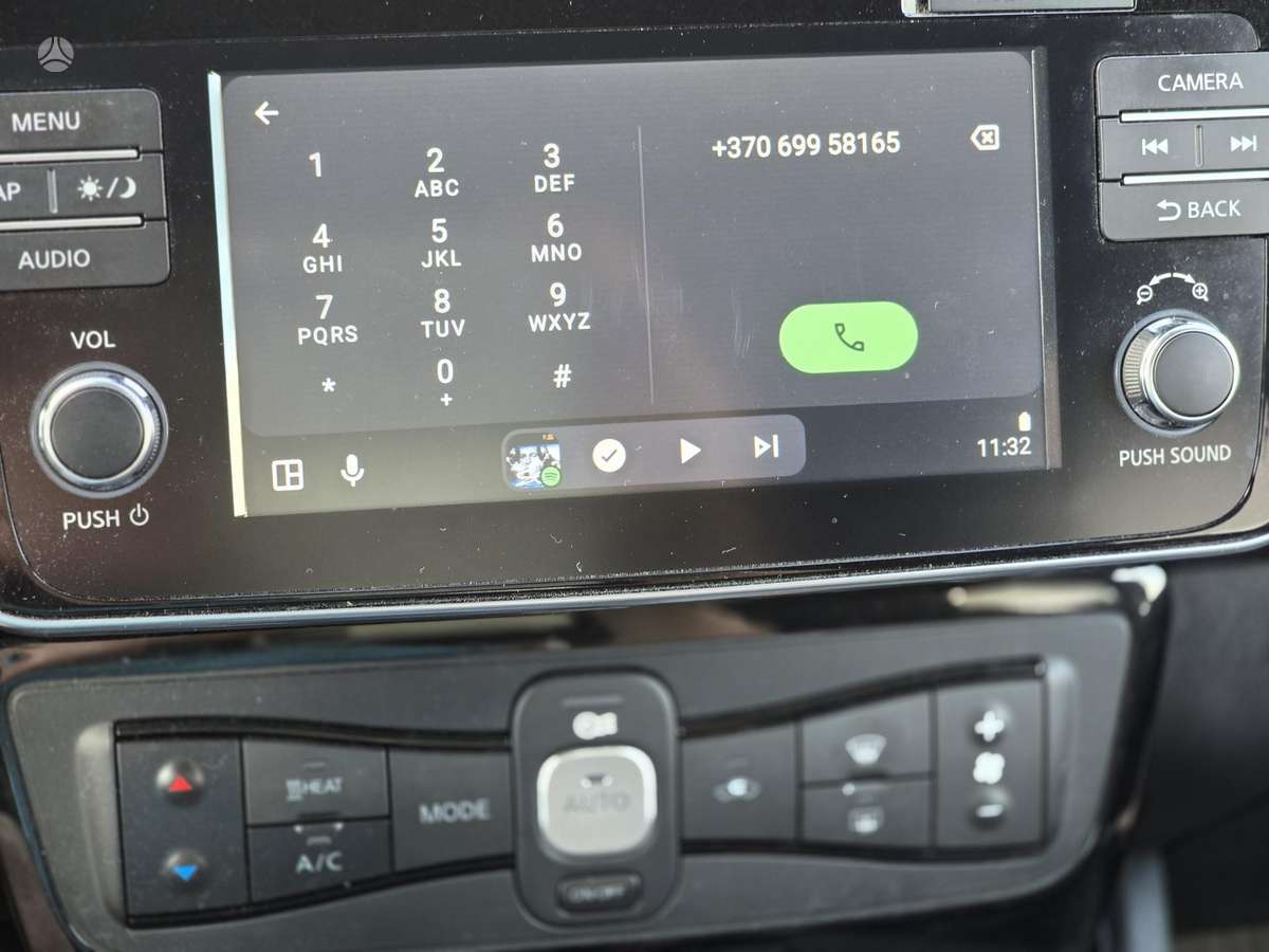 Nissan Leaf, 40 kWh, hatchback