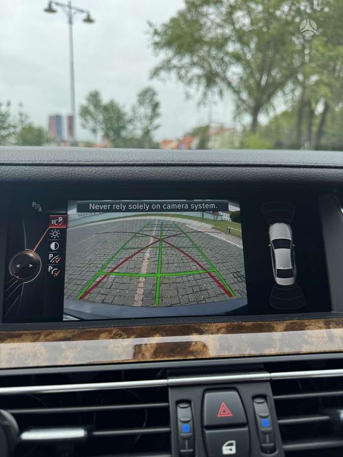 BMW 740, 3.0 l., Седан