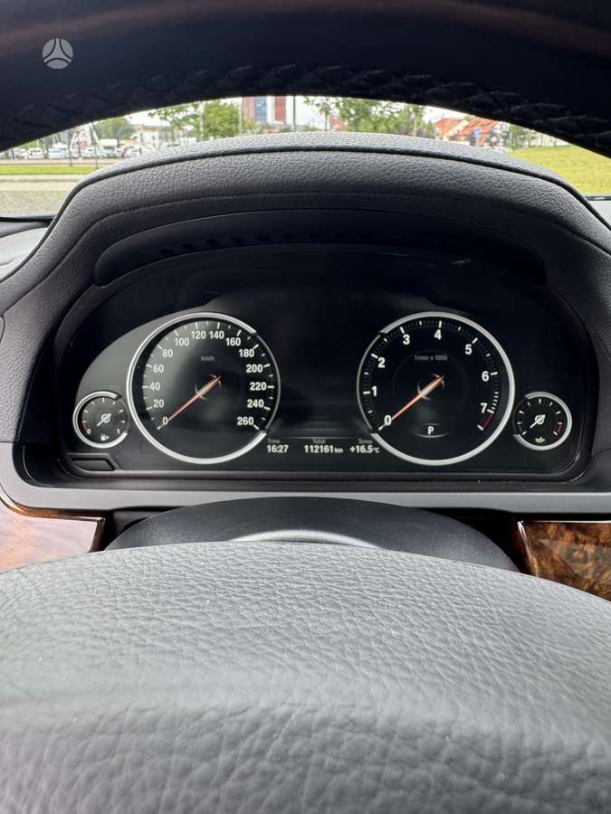 BMW 740, 3.0 l., Седан