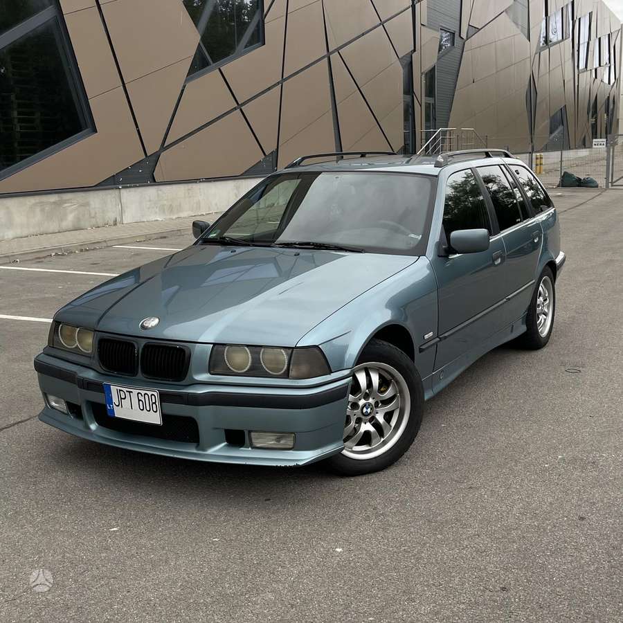 BMW 320, 2.0 l., Универсал