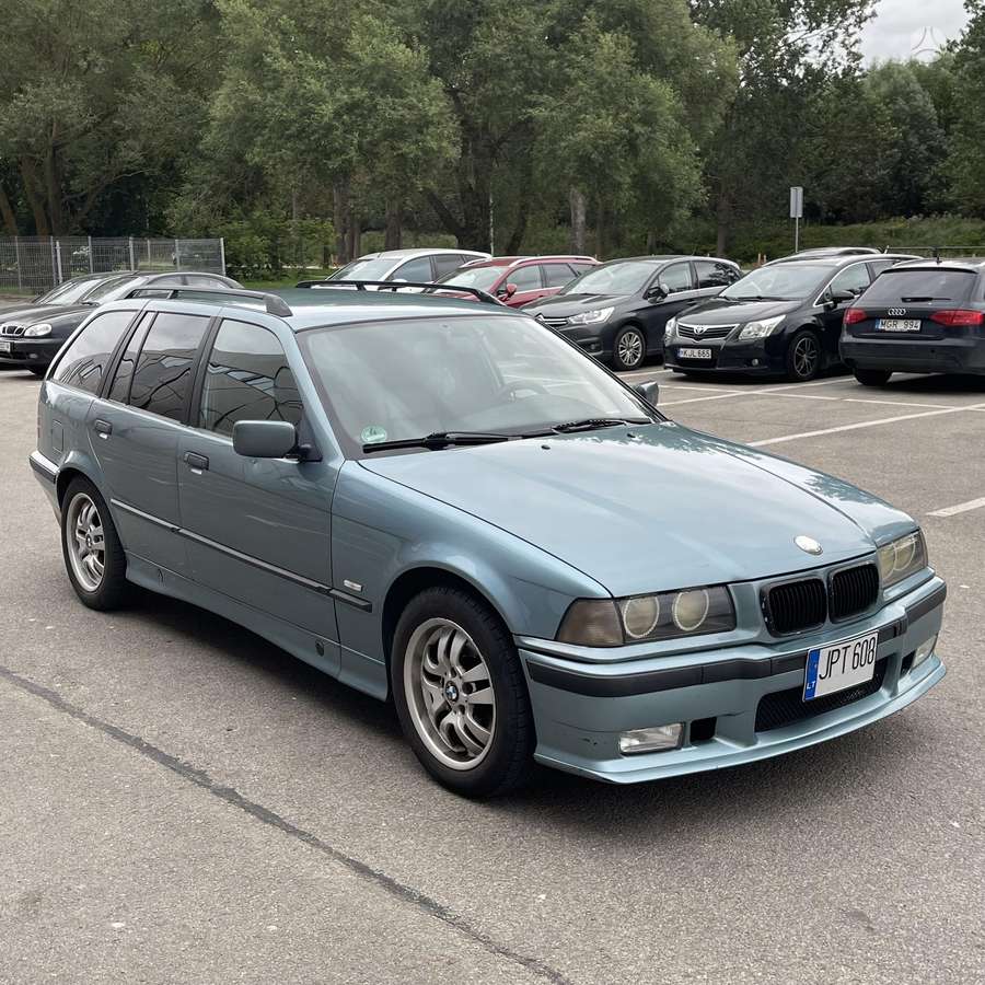 BMW 320, 2.0 l., Универсал