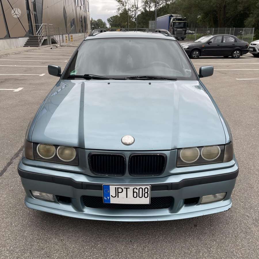 BMW 320, 2.0 l., Универсал