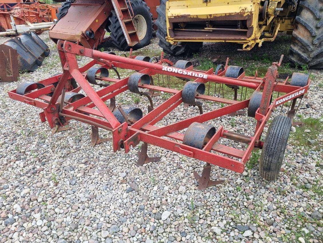 Kongskilde Vibroflex, скребки, скрубберы