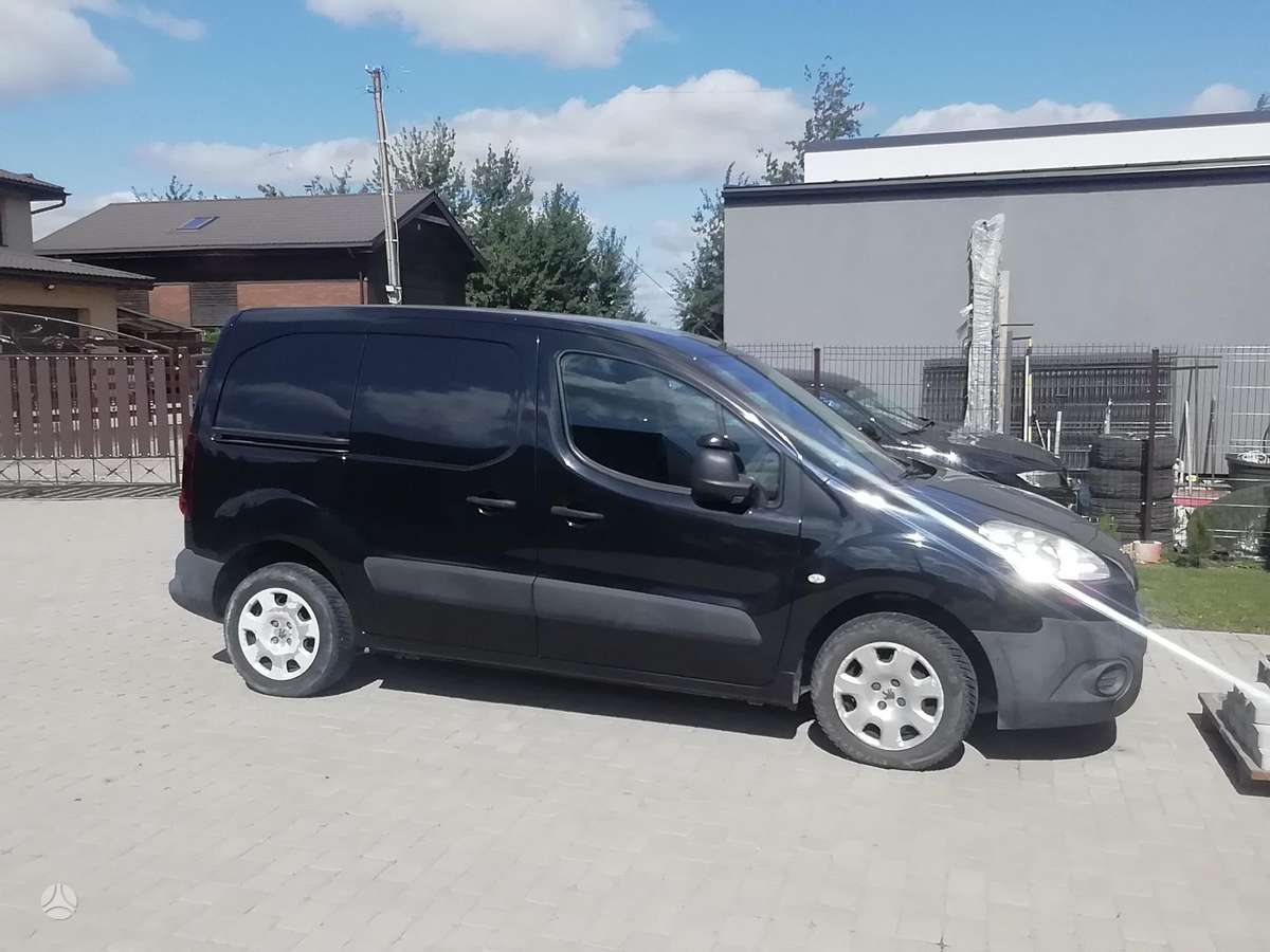 Peugeot Partner - 11