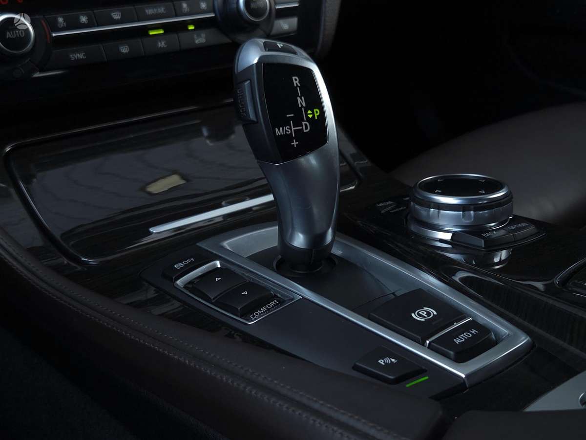 BMW 520, 2.0 l., Универсал