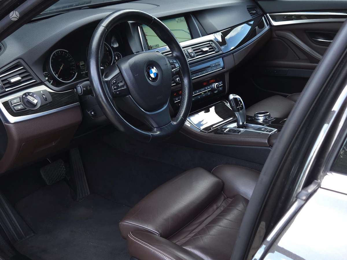 BMW 520, 2.0 l., wagon