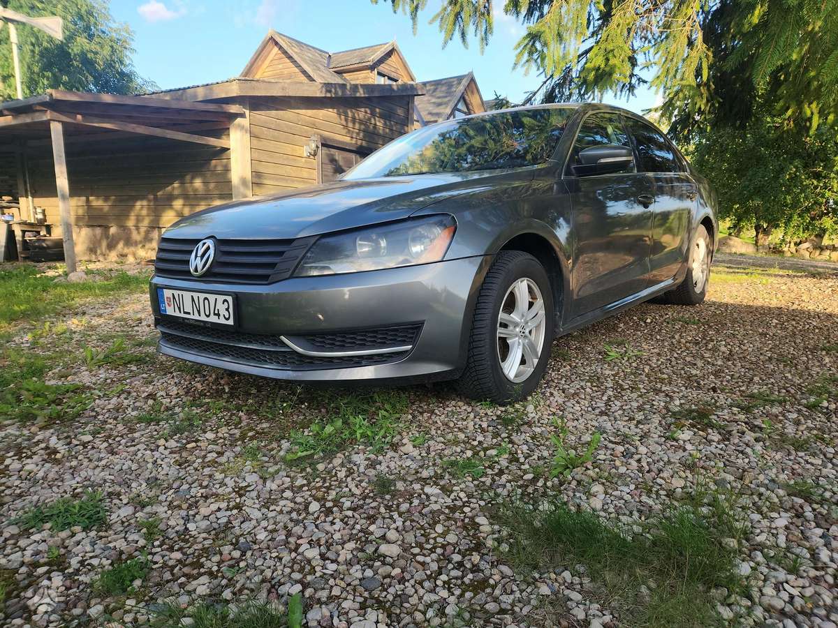 Volkswagen Passat, 1.8 l., Седан