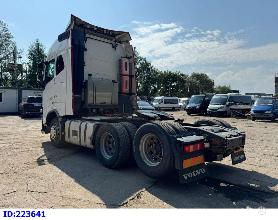 Volvo FH16 550 6X2 Hydraulics, double sleeper