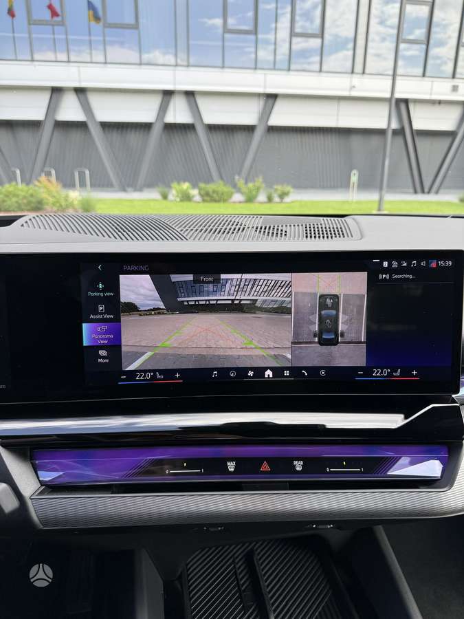 BMW i5, sedanas