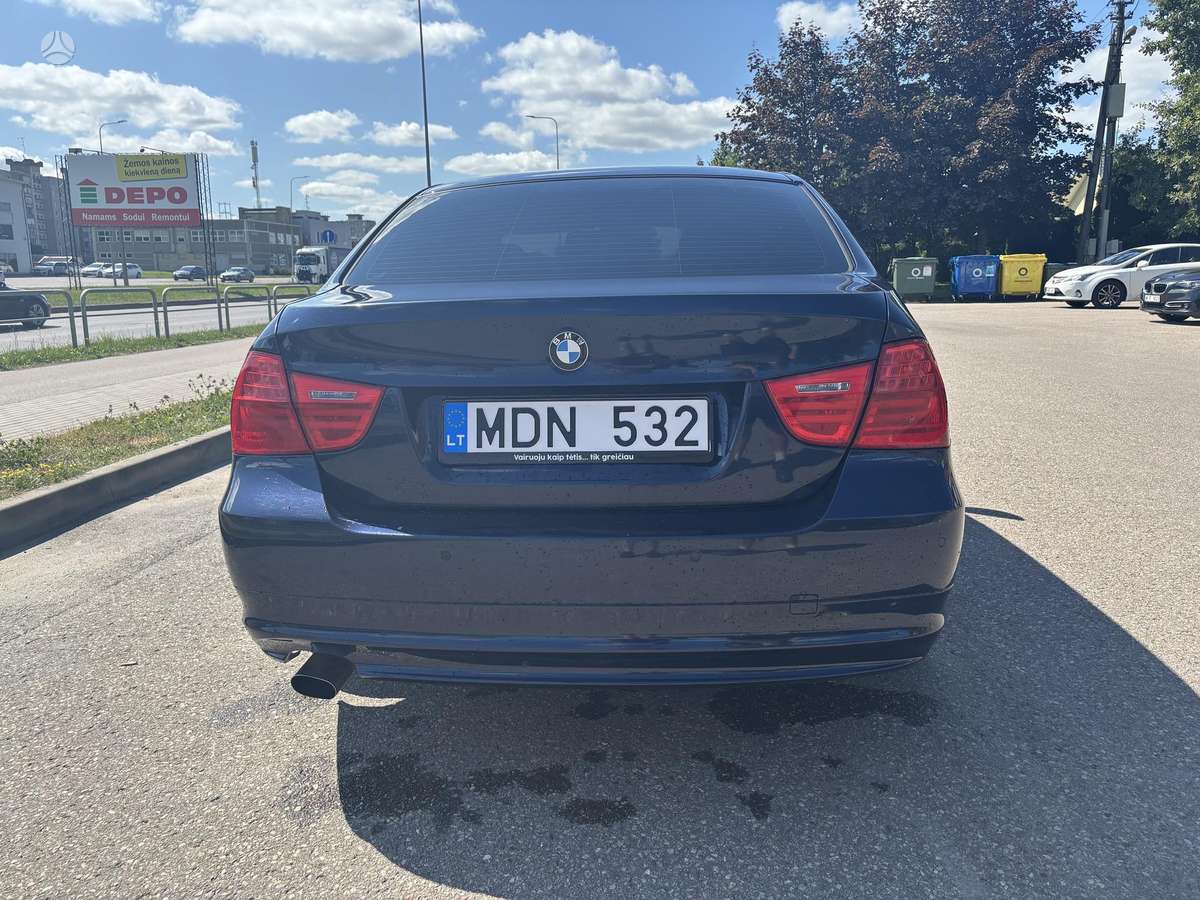 BMW 316, 2.0 l., Седан