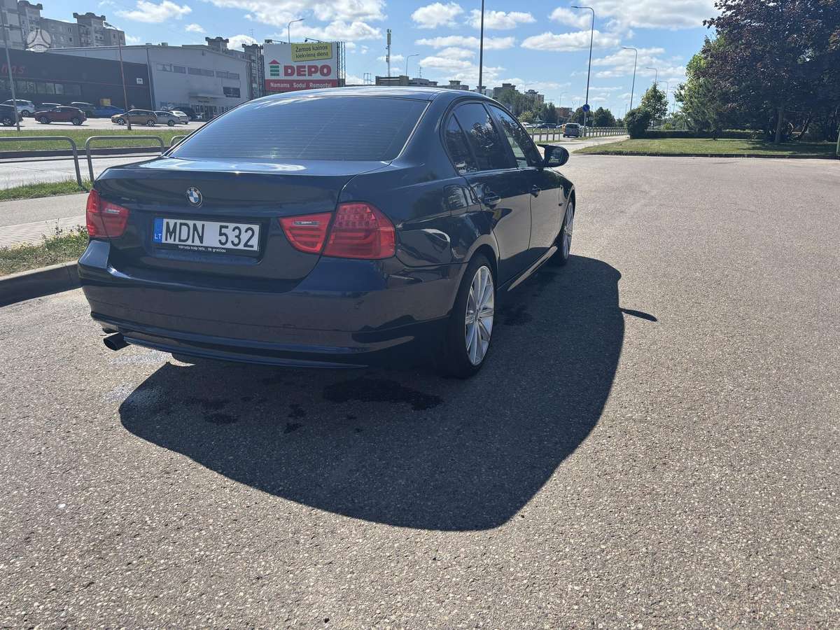 BMW 316, 2.0 l., Седан