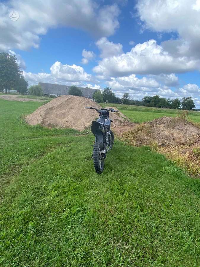 Asix XB-68 140cc, кроссовые