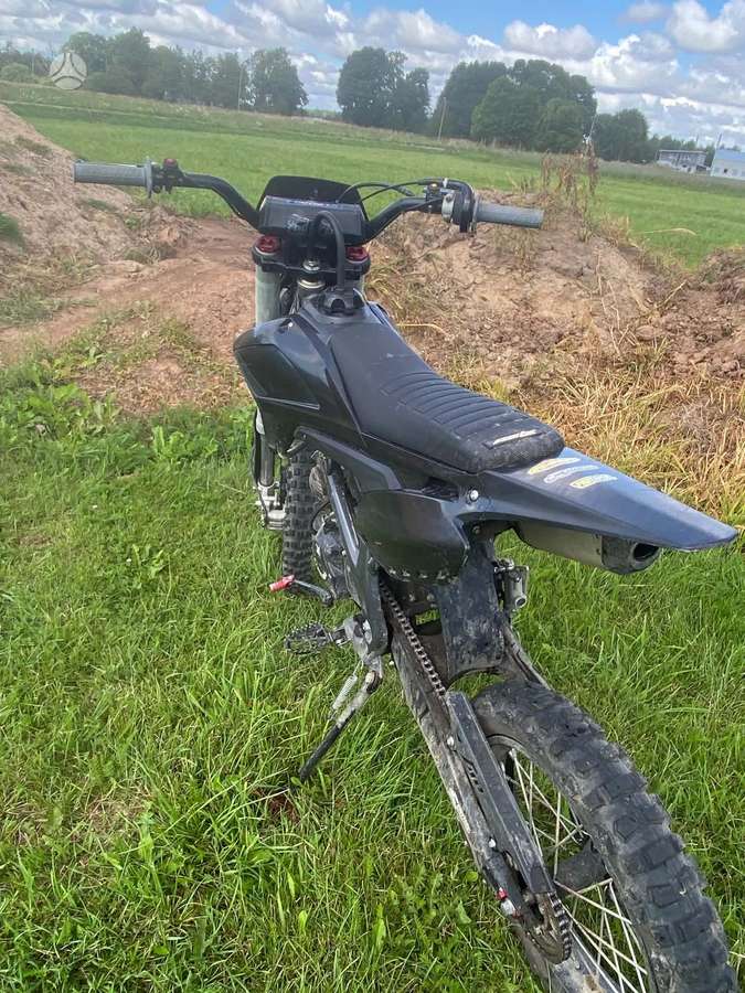 Asix XB-68 140cc, кроссовые