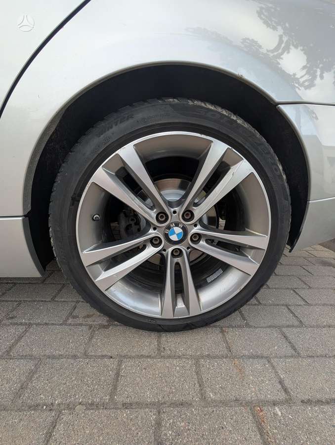 BMW 320, 2.0 l., sedanas
