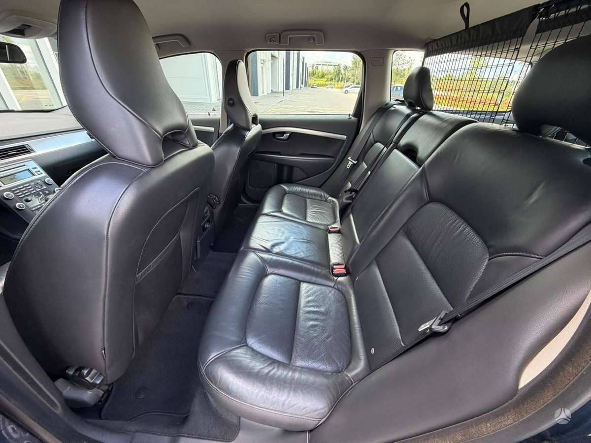 Volvo V70, 2.4 l., Универсал
