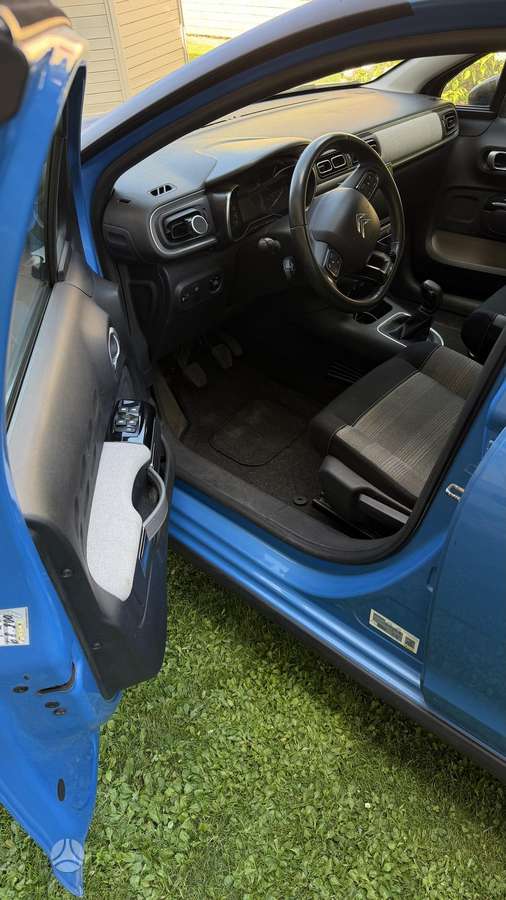 Citroen C3, 1.2 l., hatchback
