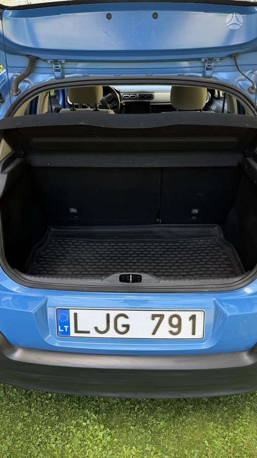 Citroen C3, 1.2 l., hatchback