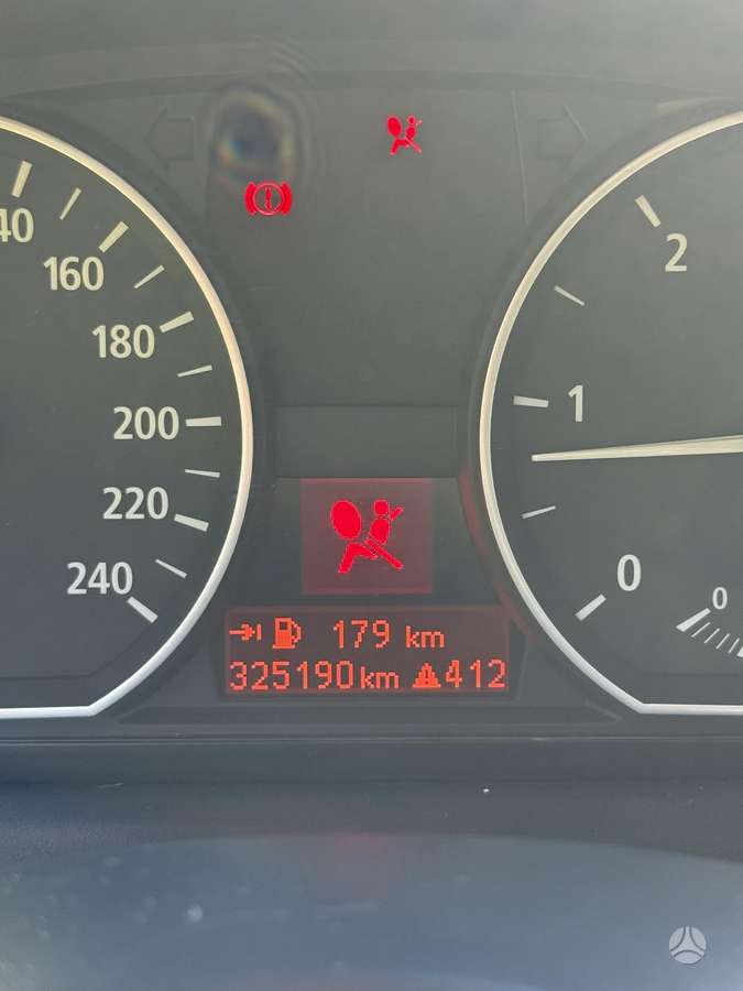 BMW 120, 2.0 l., hatchback