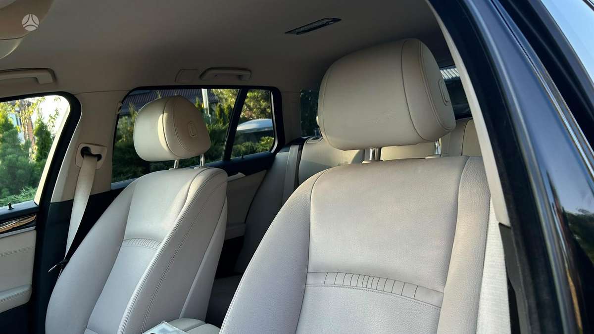 BMW 520, 2.0 l., wagon
