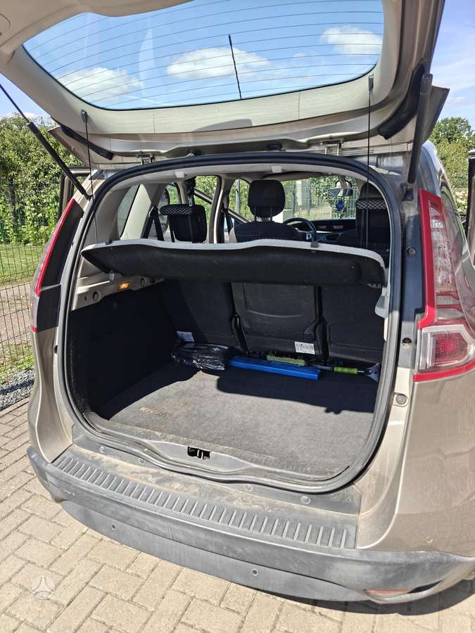 Renault Scenic, 1.5 l., Минивэн