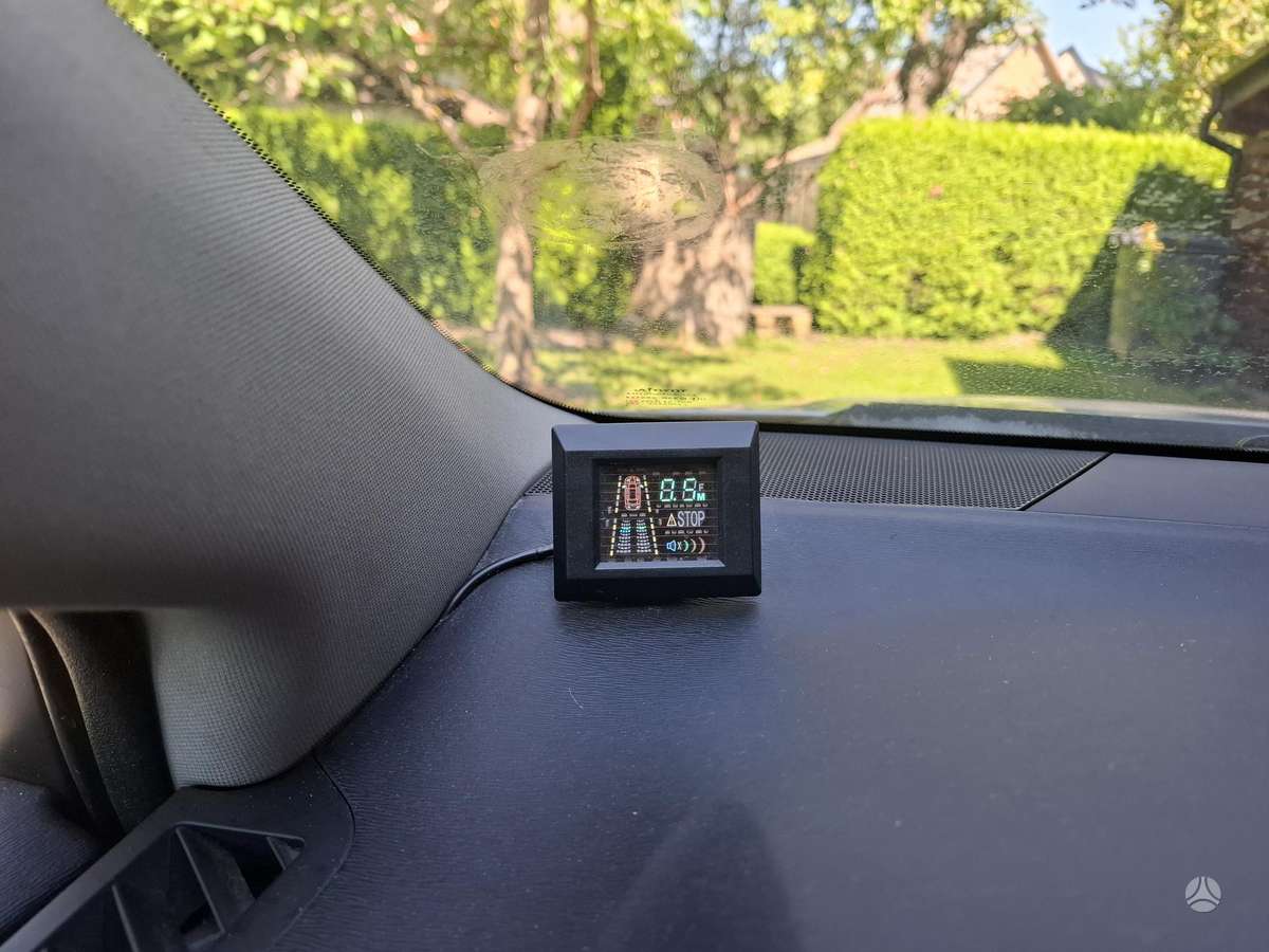 Toyota Avensis - 8