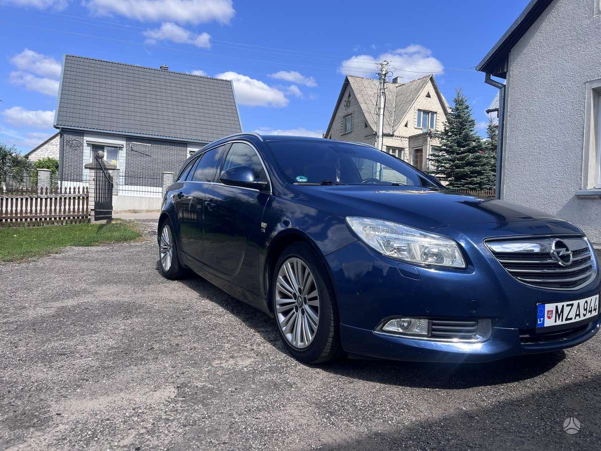 Opel Insignia, 2.0 l., Универсал