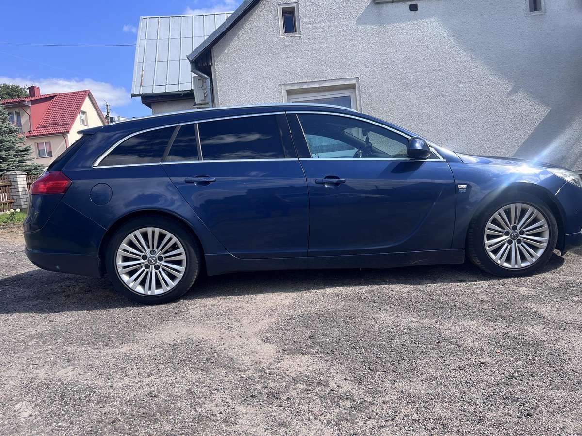 Opel Insignia, 2.0 l., Универсал