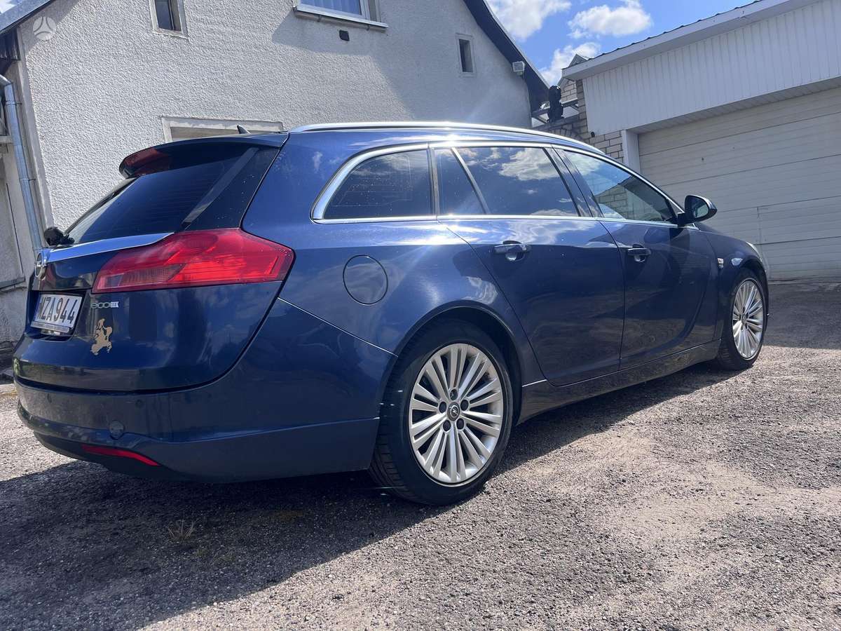 Opel Insignia, 2.0 l., Универсал