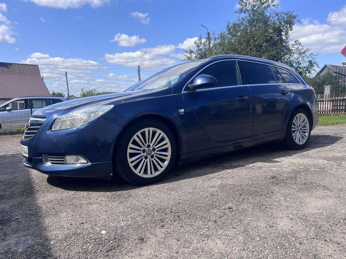 Opel Insignia, 2.0 l., Универсал
