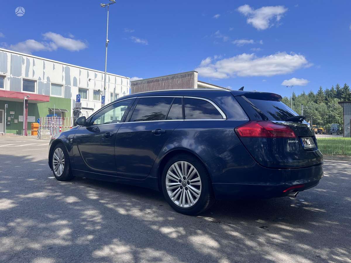 Opel Insignia, 2.0 l., Универсал