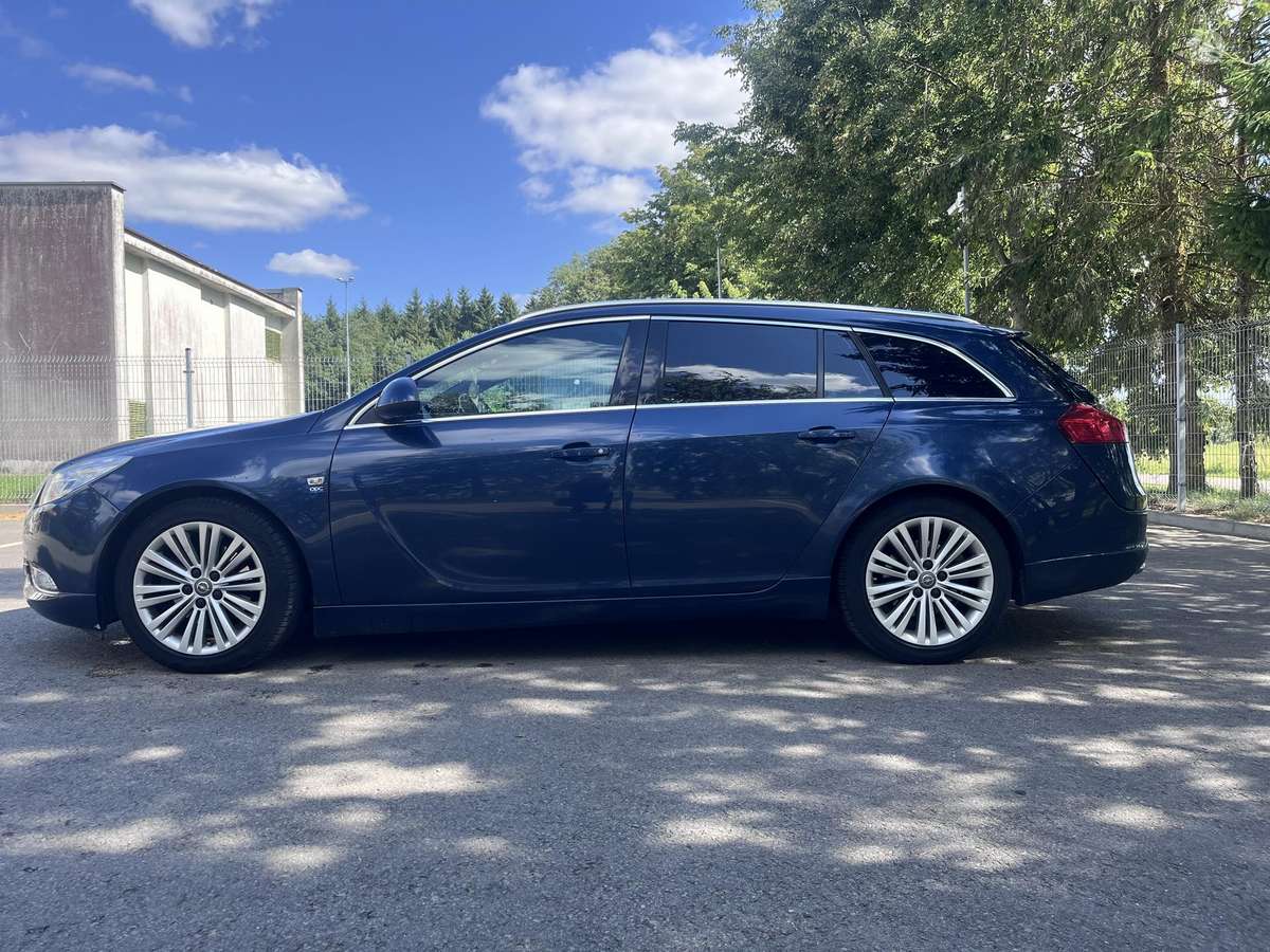 Opel Insignia, 2.0 l., Универсал