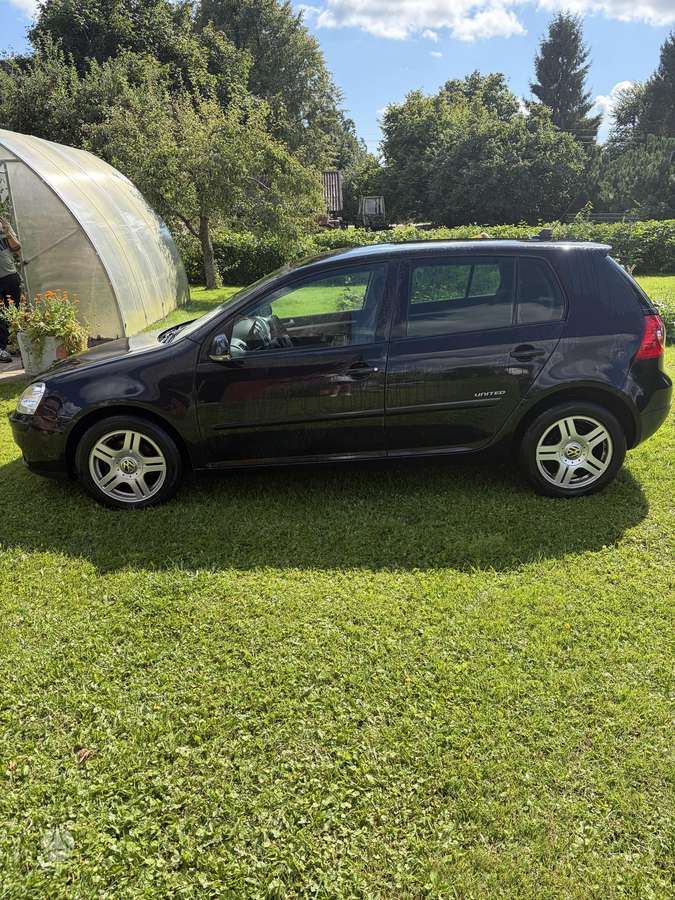 Volkswagen Golf - 7