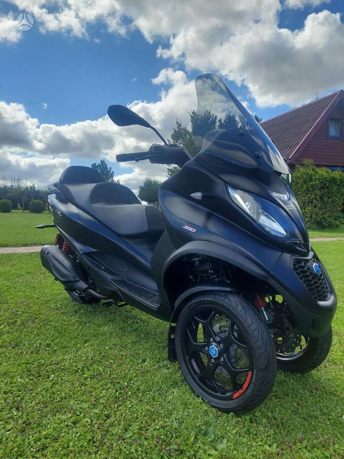 Piaggio MP3 350cc, tricikli