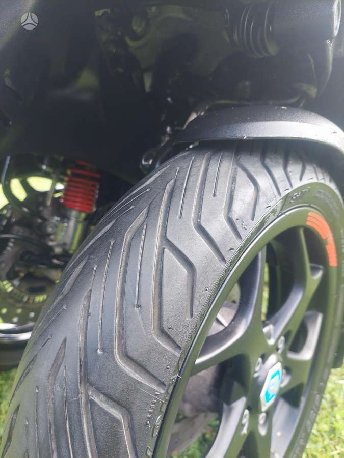 Piaggio MP3 350cc, трициклы
