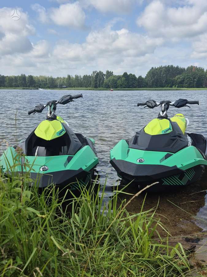 Sea-Doo Spark trixx, jet skis